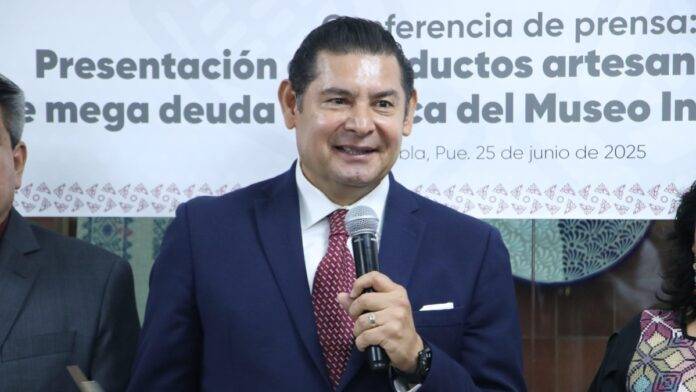 Gobierno de Puebla defiende el periodismo en Ley de Ciberseguridad