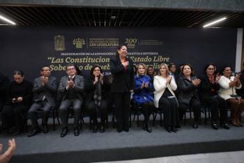 Inaugura Congreso exposición sobre Constituciones del Estado y el Federalismo