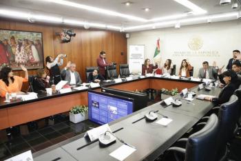Comisiones del Senado avalan dictamen que transfiere funciones del Coneval a Inegi