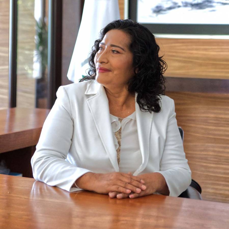 Alcaldesa de Acapulco obtiene amparo de la SCJN contra auditoría y revocación de mandato