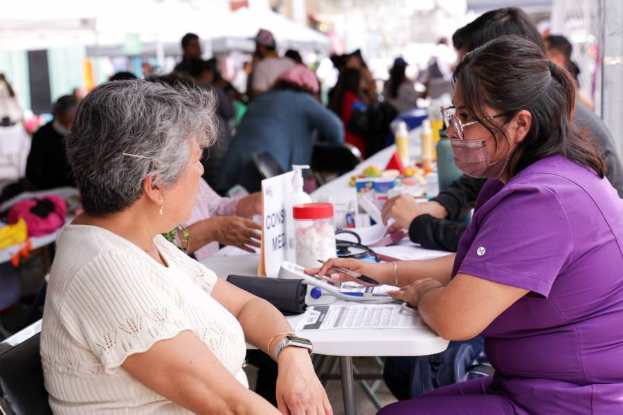 Mercado sustentable y asesoría jurídica presentes en jornada integral de San Andrés Cholula