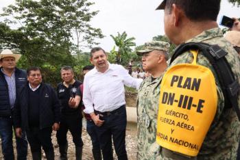 Supervisa Armenta afectaciones por crecida del río en Francisco Z. Mena y anuncia construcción de puente