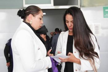 September Vélez acusa prácticas dilatorias de la defensa de su agresor
