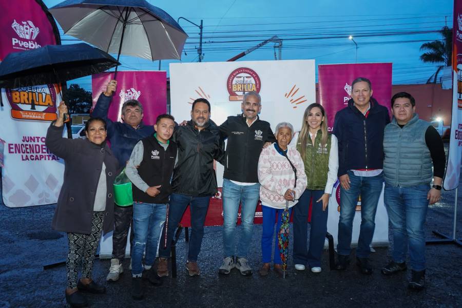 Inauguran alumbrado en junta auxiliar Ignacio Zaragoza; beneficiará a 6700 habitantes
