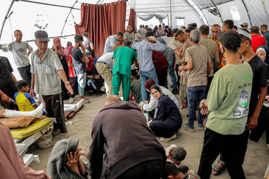 Gaza: Funcionarios palestinos anuncian la muerte del director de un hospital en un ataque israelí