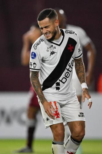 Coutinho se queda en Brasil con el Vasco da Gama