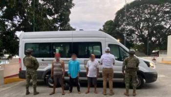 Marina rescata a migrantes frente a las costas de Puerto Chiapas