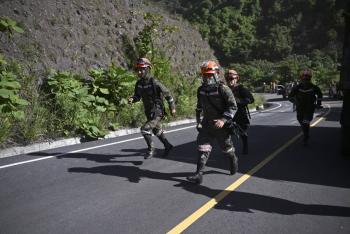 Sismos dejan cuatro muertos y dantildeos en un centenar de casas en Guatemala