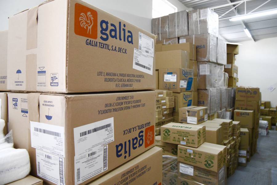 Puebla distribuye más de 500 mil insumos médicos a nueve hospitales 