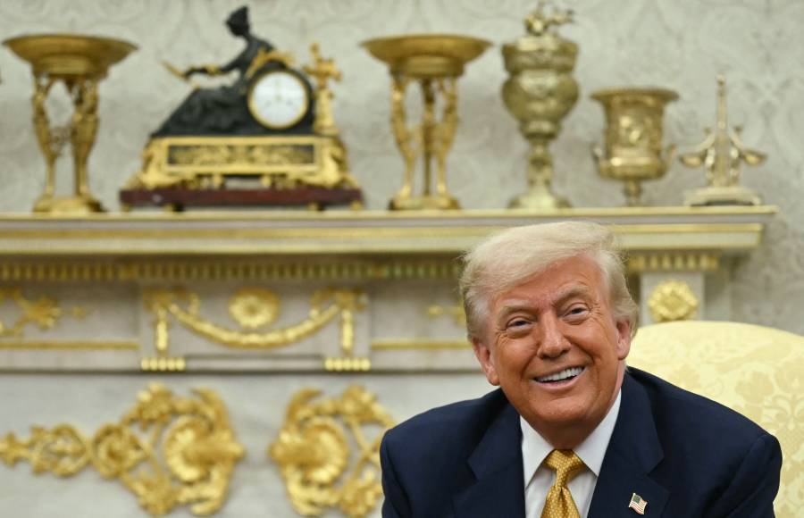 Econom&iacute;a de EEUU s&oacute;lida pero hay preocupaci&oacute;n por aranceles (Fed)