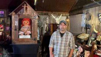 Fallece Dan Rivera, cuidador de la muñeca Annabelle e investigador de lo paranormal
