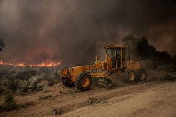 Brigadas mexicanas reciben reconocimiento tras combatir incendios forestales en Canadá