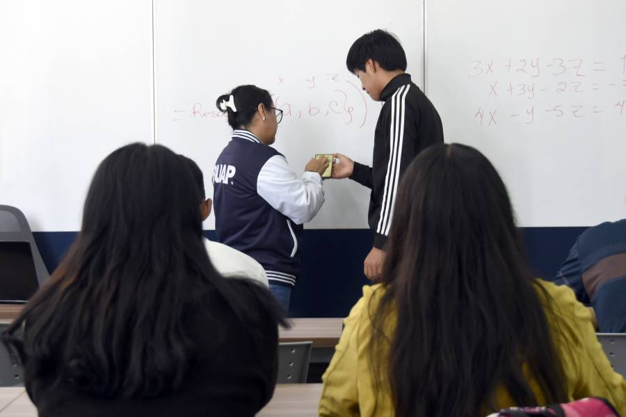 Impulsa BUAP Bachillerato Tecnológico en San Pedro Zacachimalpa