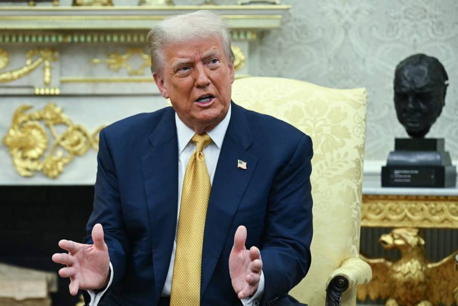 Trump acusa a Obama de 