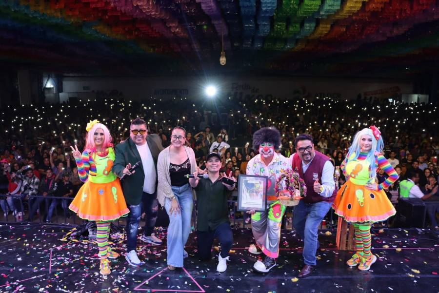 Se presenta Chuponcito en la Feria de Atlixco