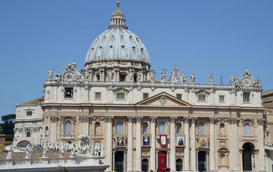 Arzobispo de Varsovia solicita al Vaticano la expulsión de sacerdote acusado de homicidio