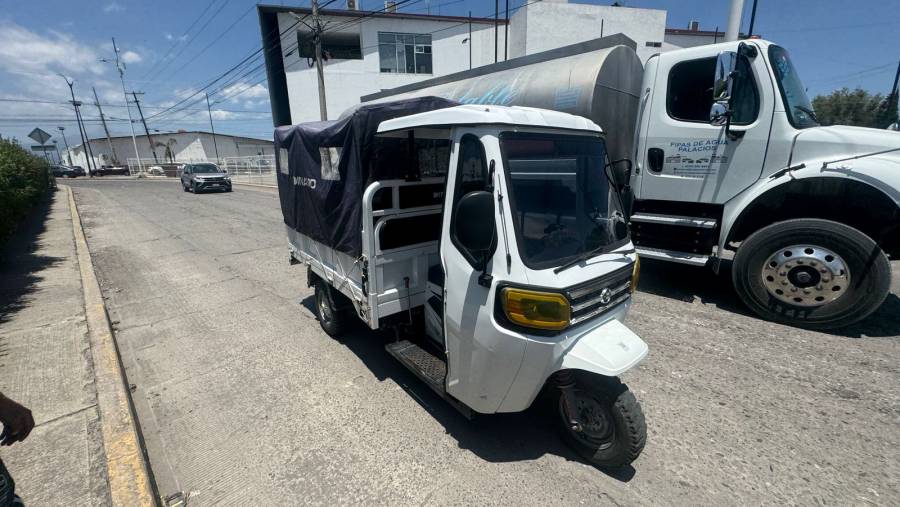 Dirección de vialidad de Cuautlancingo asegura mototaxis irregulares