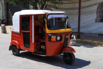 Regularán mototaxis en la Sierra; presumen uso para trasiego de droga