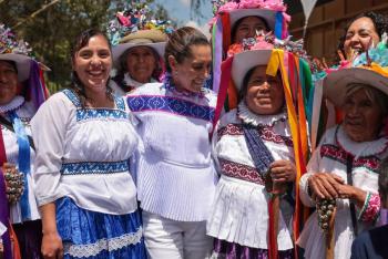 En gira, impulsa Sheinbaum proyectos para mujeres, estudiantes y pueblos originarios