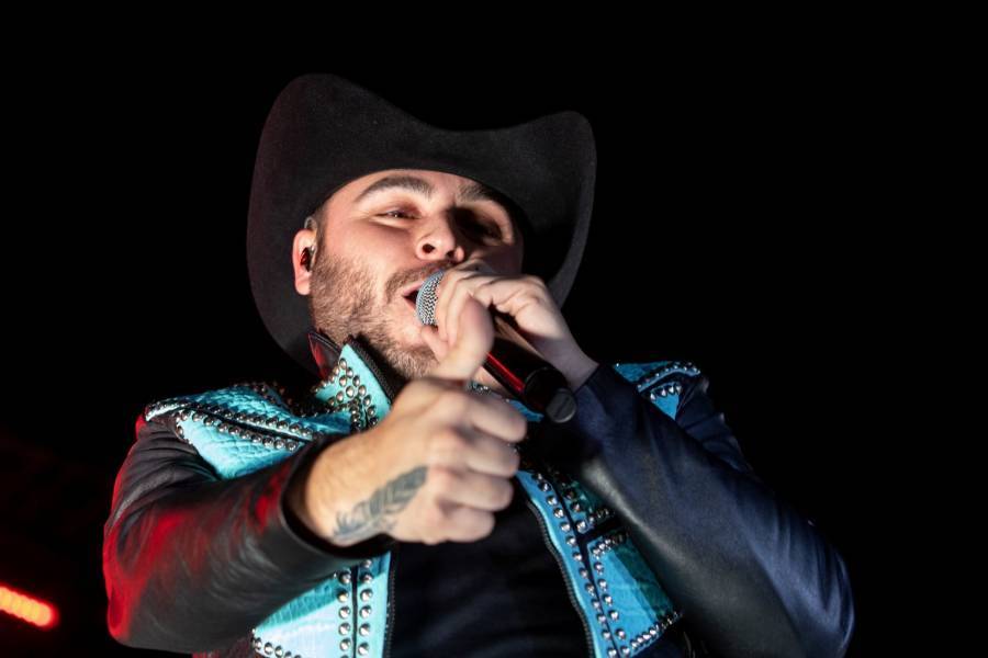 Gerardo Ortiz colabora con el FBI para testificar contra su exm&aacute;nager y evita prisi&oacute;n en EEUU