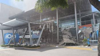 Explosión en restaurante de Plaza Altabrisa provoca incendio y deja 14 personas lesionadas en Tabasco