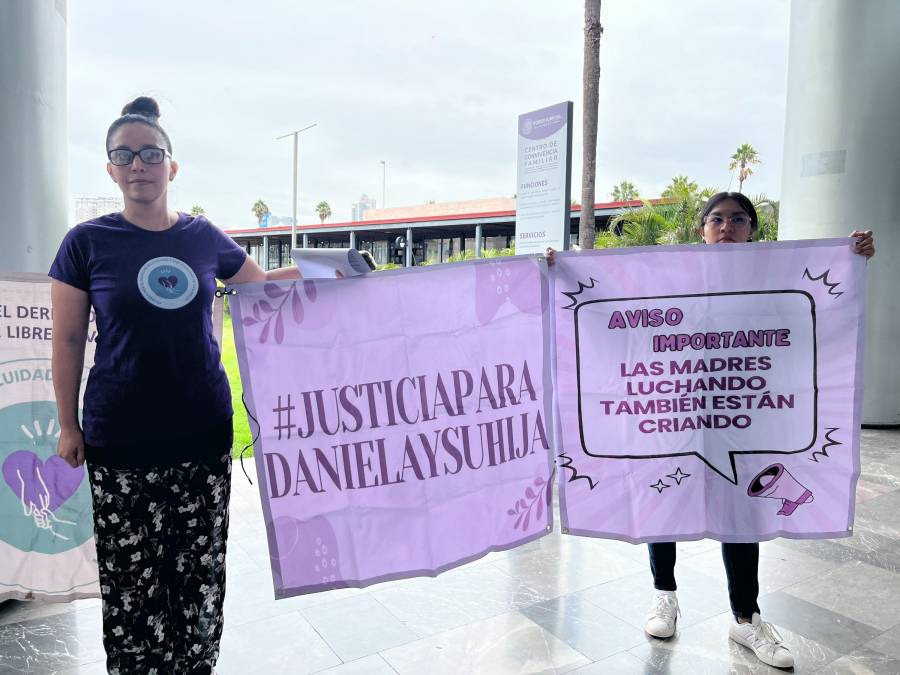 Tras 6 años, jueza restituye a Daniela Flores la custodia de su hija
