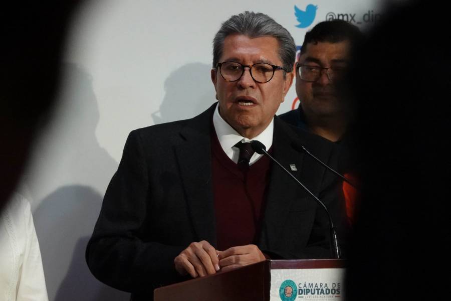 Monreal pide a Sergio Gutiérrez Luna aclarar denuncias de lujos en redes sociales