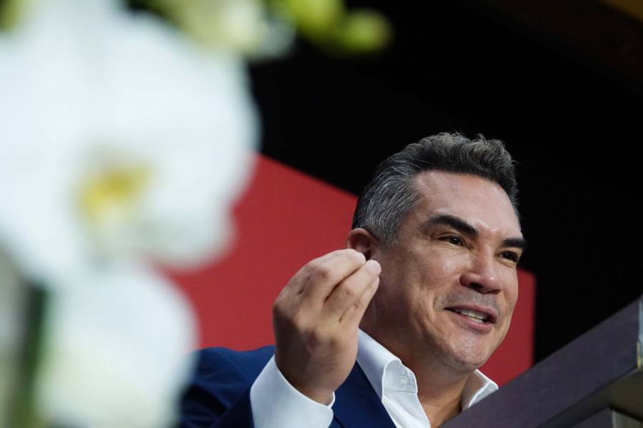 Alejandro Moreno denuncia ante la FGR a Nicol&aacute;s Maduro por presuntos v&iacute;nculos con c&aacute;rteles mexicanos