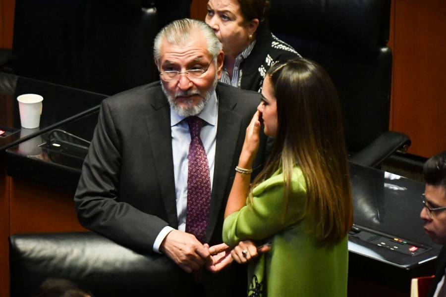 Morena en Tabasco pide a Adán Augusto López definir si dejará su escaño en el Senado
