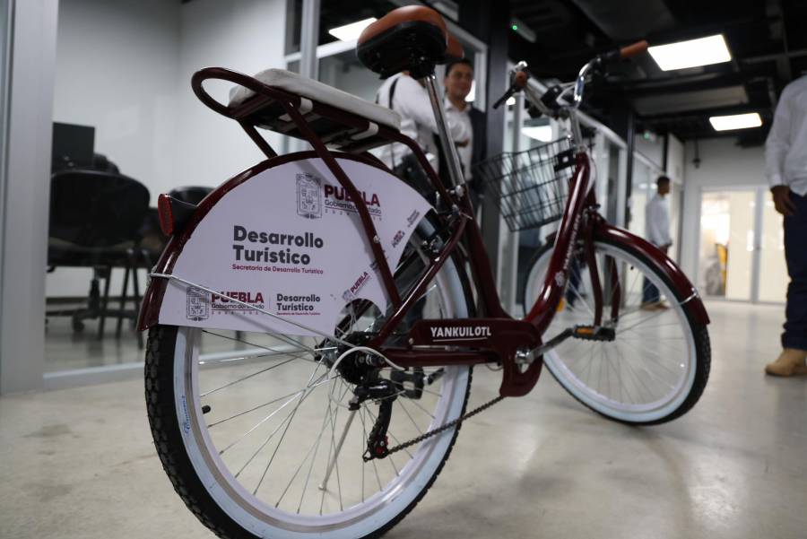 Gobernador Armenta presenta prototipo del sistema de “bicis” p&uacute;blicas