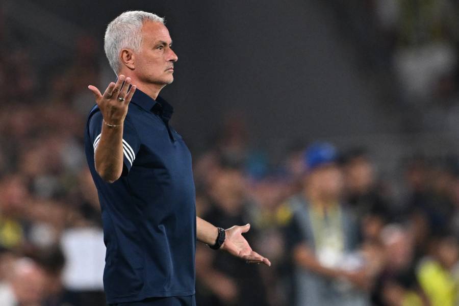 Fenerbahce cesa a Jos&eacute; Mourinho como director t&eacute;cnico