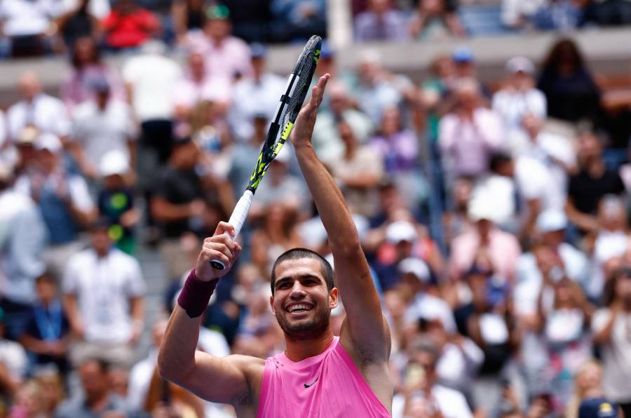 Alcaraz llega intratable a semifinales del US Open y espera por Djokovic