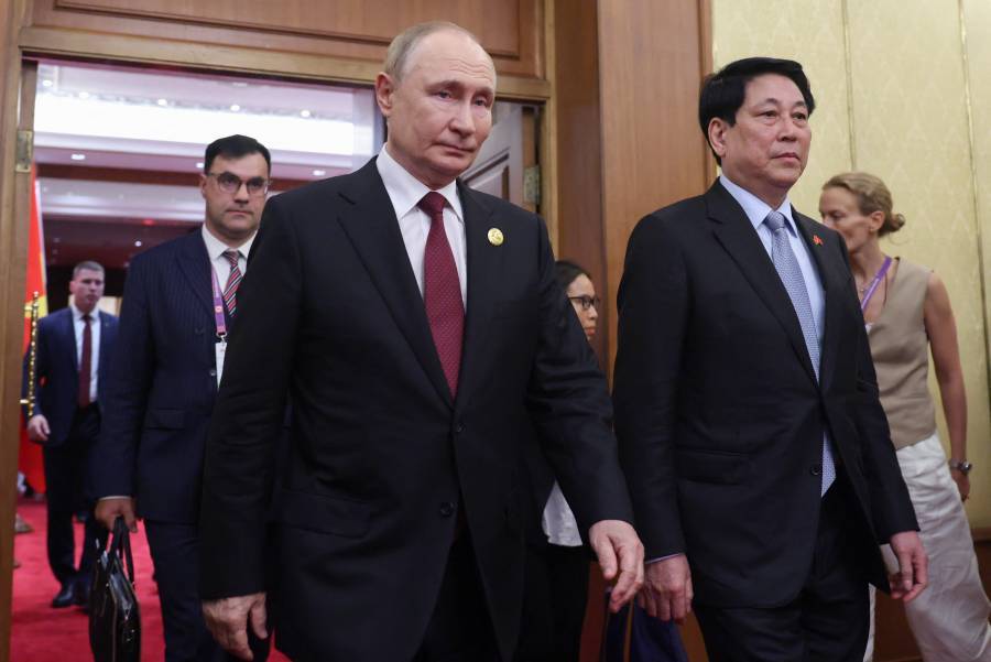 China exhibe su poder&iacute;o militar con un gran desfile en Pek&iacute;n en presencia de Putin y Kim Jong Un