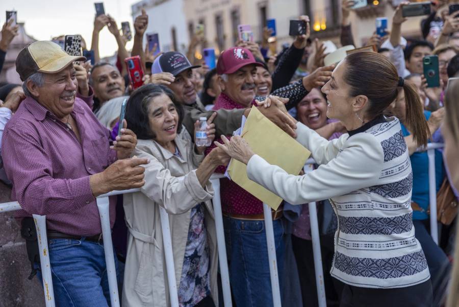 La pobreza alcanza su nivel más bajo en la historia de México, afirma ...