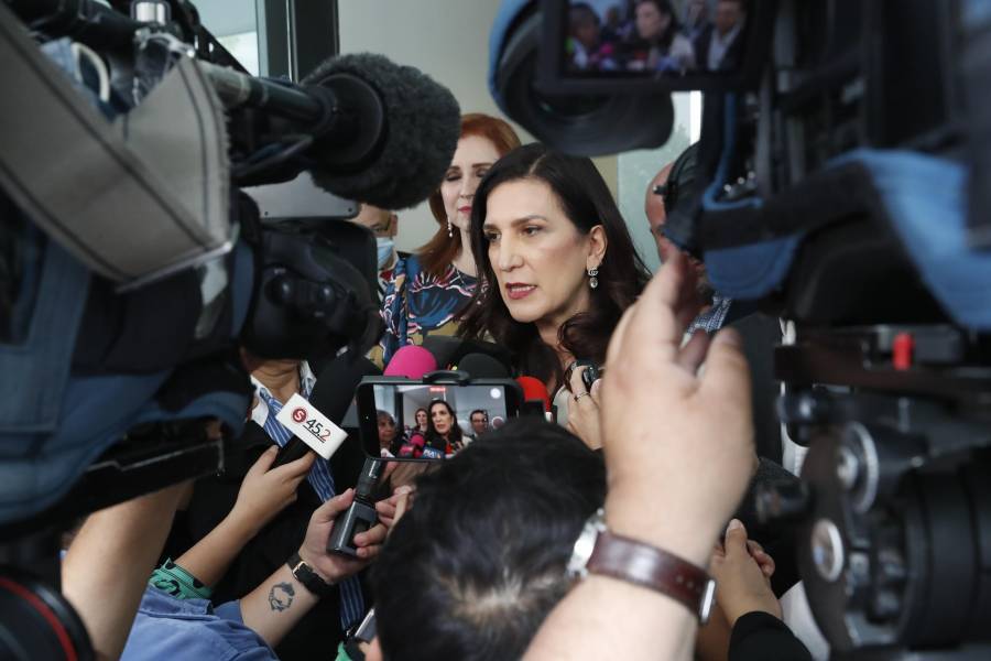 Ministro presidente ofrece disculpas a Kenia L&oacute;pez Rabad&aacute;n por no aplaudirle en evento, da a conocer la diputada
