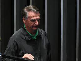 Diputados brasile&ntilde;os buscan librar de la c&aacute;rcel a Bolsonaro