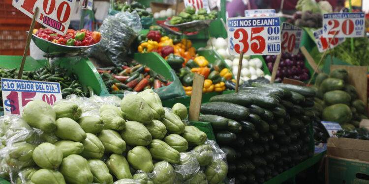 Inflaci&oacute;n repunta a 3.74% en M&eacute;xico durante la primera quincena de septiembre