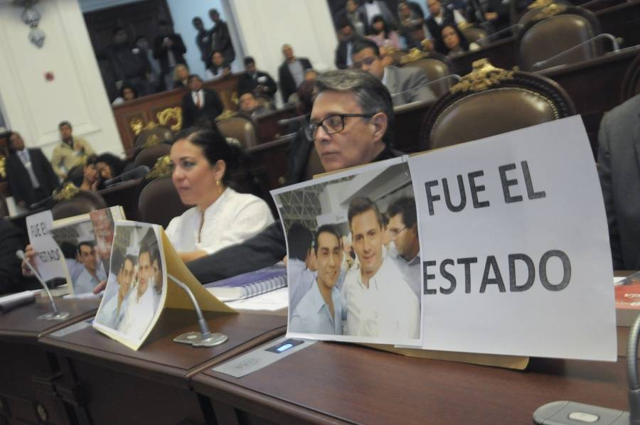 Pe&ntilde;a Nieto reitera su postura sobre Ayotzinapa y reconoce errores en su gesti&oacute;n