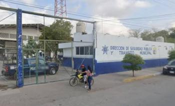 Atacan con explosivos instalaciones de la Polic&iacute;a Municipal en Escuinapa, Sinaloa