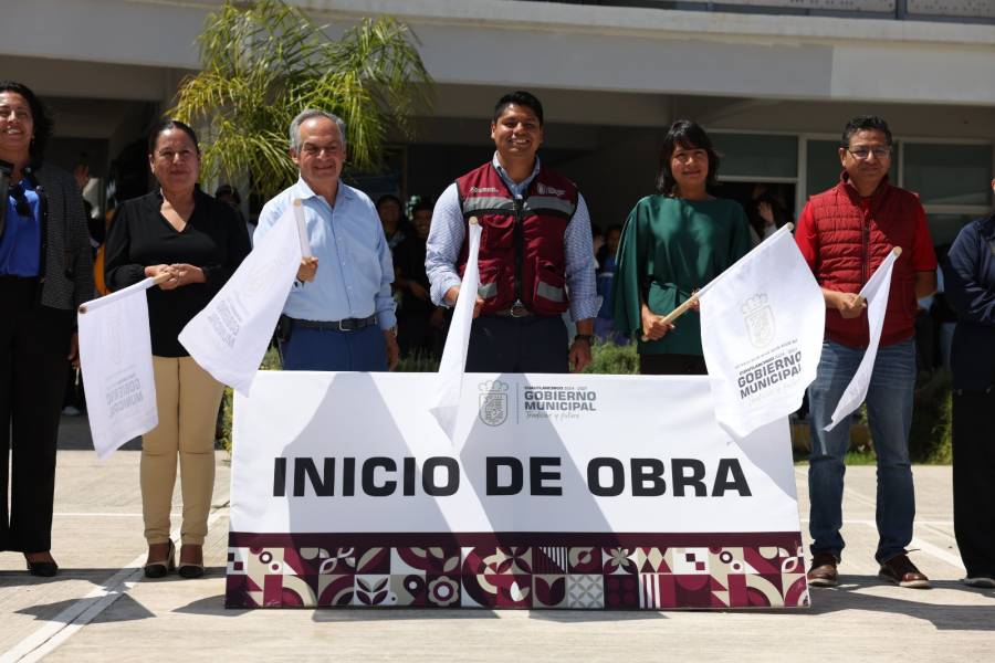Inauguran arco techo y techado en instituciones educativas de Cuautlancingo