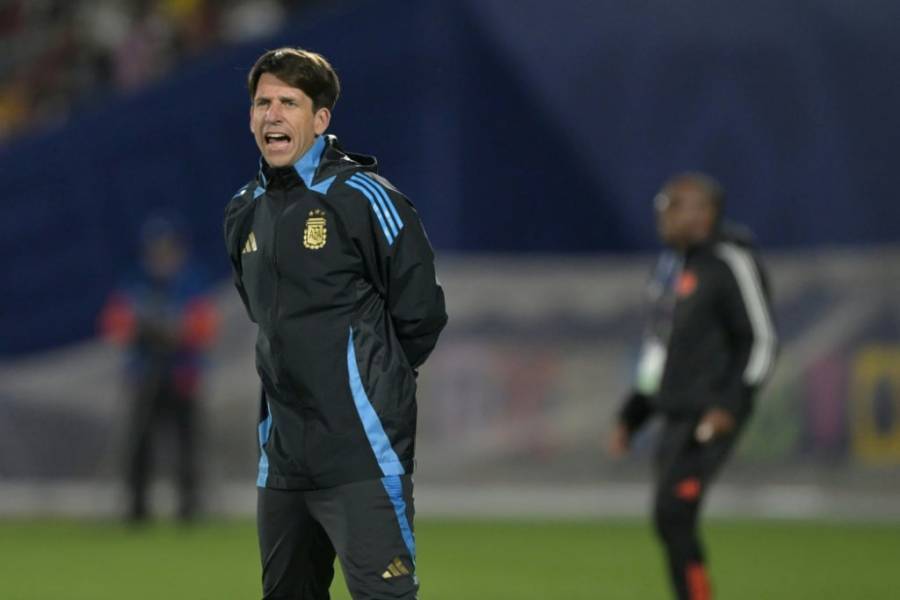 Gignac se desaf&iacute;a a s&iacute; mismo en M&eacute;xico, que espera el despertar de Martial