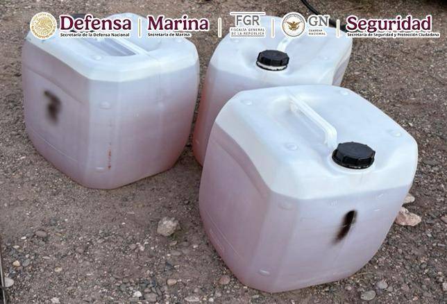 Autoridades federales decomisan drogas y qu&iacute;micos en operativos en Sinaloa