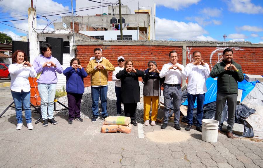 El Gobierno Municipal de Texmelucan inicia obra comunitaria en Unidad Habitacional G&oacute;ndola
