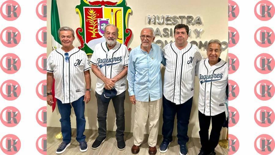 Juego de b&eacute;isbol re&uacute;ne a empresarios, entre ellos Carlos Slim, sindicalistas y gobernador de Nayarit