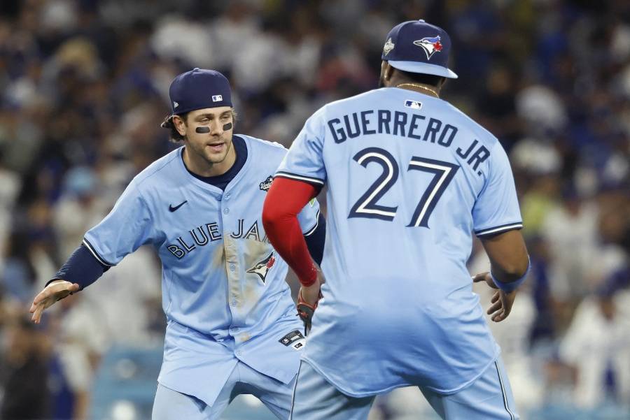 Azulejos igualan la Serie Mundial ante Dodgers y aseguran retorno a Toronto