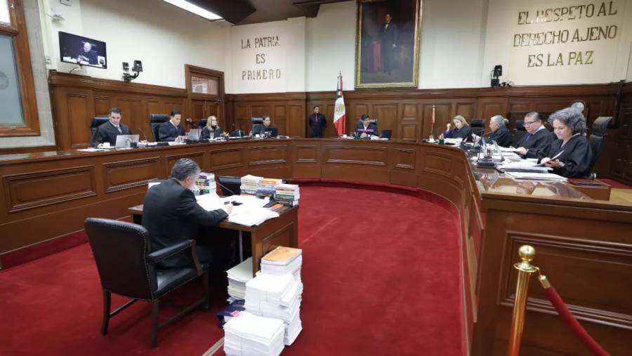 La Suprema Corte proh&iacute;be multas por dormir en la calle