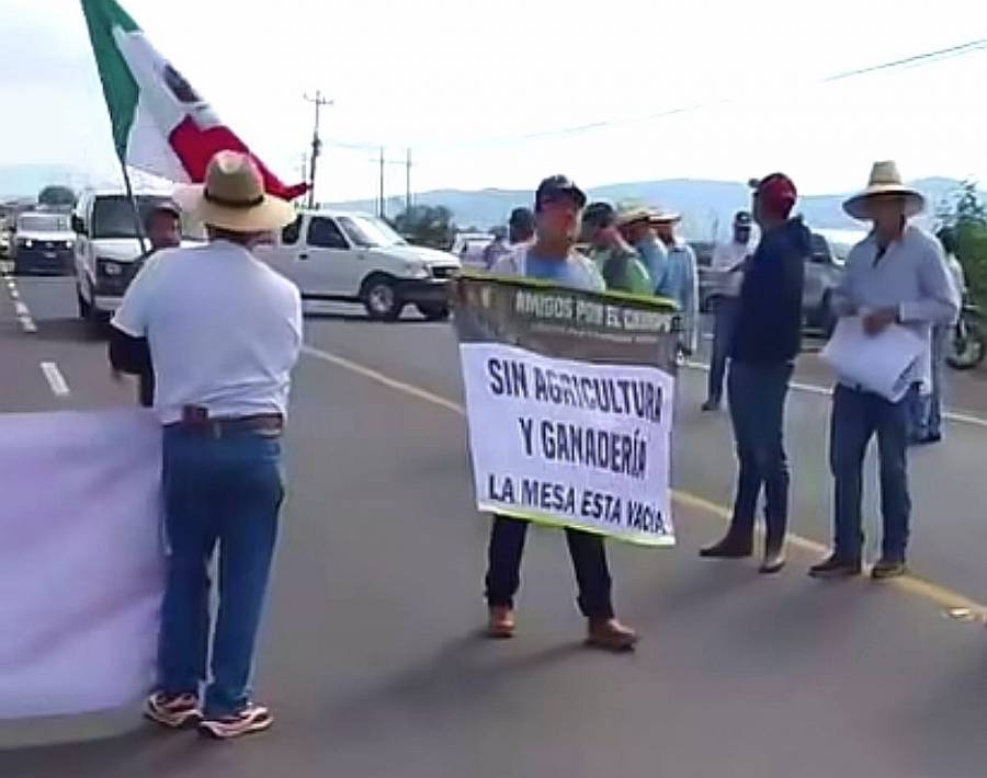 Sheinbaum minimiza bloqueos de agricultores en Guanajuato: “Ya es muy poco y hay intereses pol&iacute;ticos”