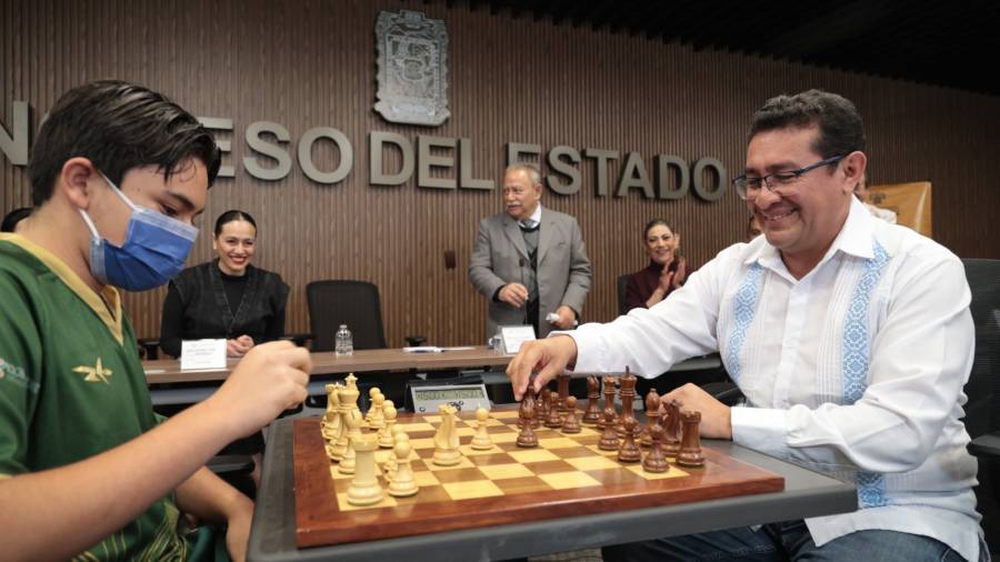 Fomenta Congreso del Estado la pr&aacute;ctica del ajedrez en la ni&ntilde;ez y las juventudes poblanas