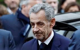Nicol&aacute;s Sarkozy sale de prisi&oacute;n tras pasar 20 d&iacute;as tras las rejas