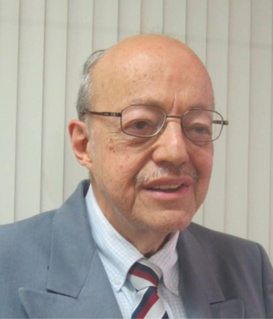 Muere el acad&eacute;mico y traductor mexicano Tarsicio Herrera Zapi&eacute;n